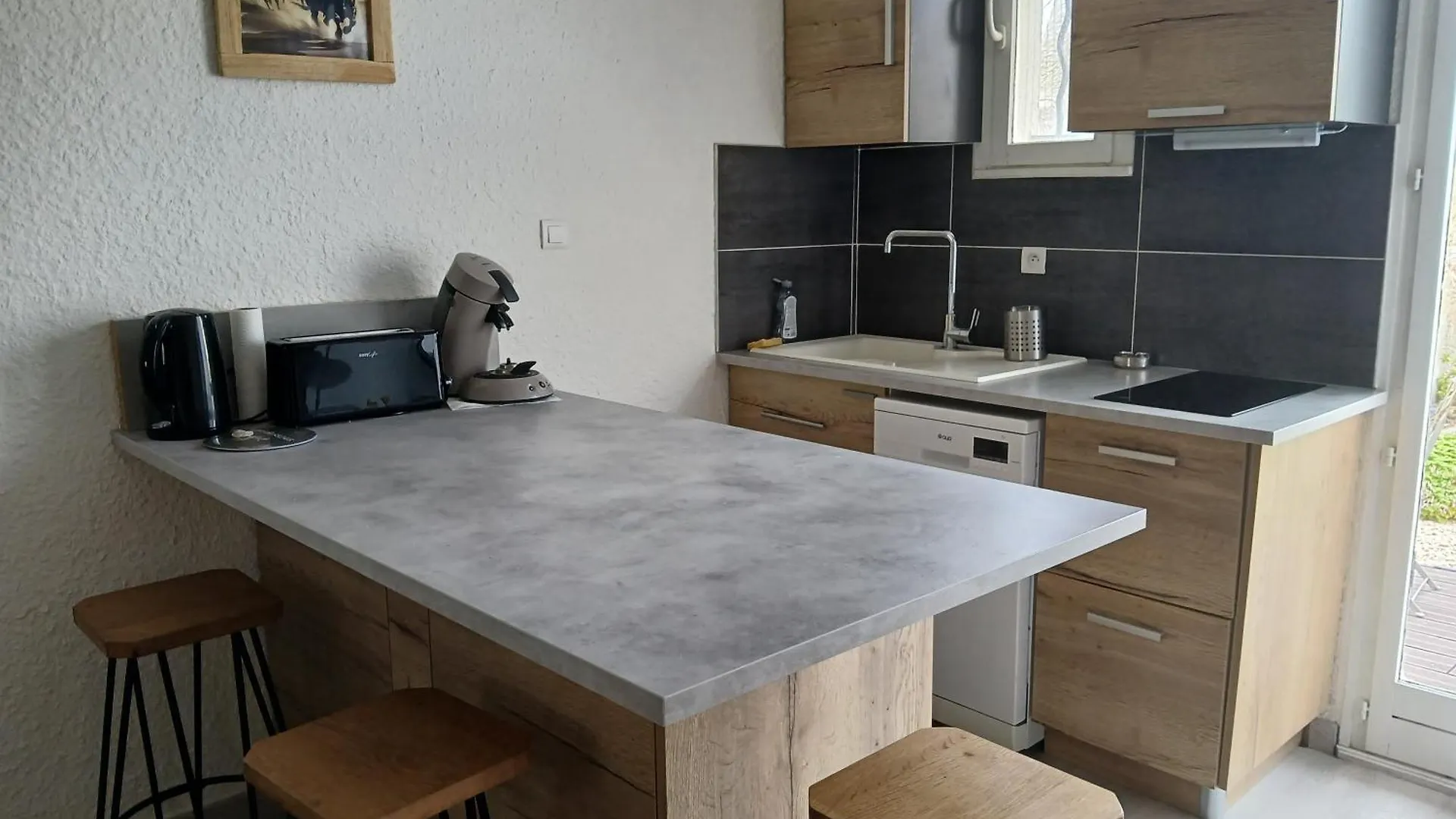 Jolie Appartement Refait A Neuf Les Les Saintes-Maries-de-la-Mer